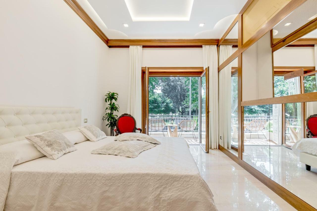 First Class Rome Apartments Екстер'єр фото