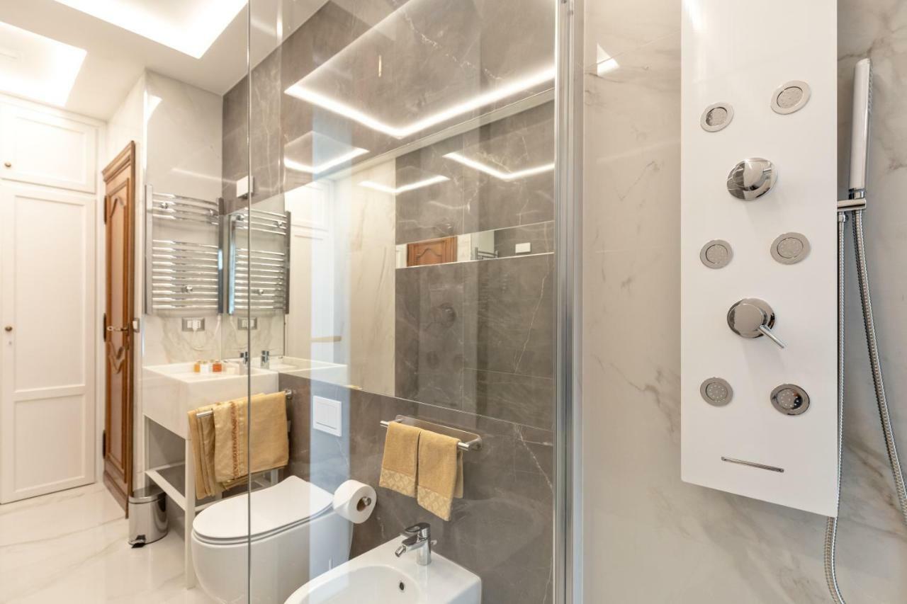 First Class Rome Apartments Екстер'єр фото
