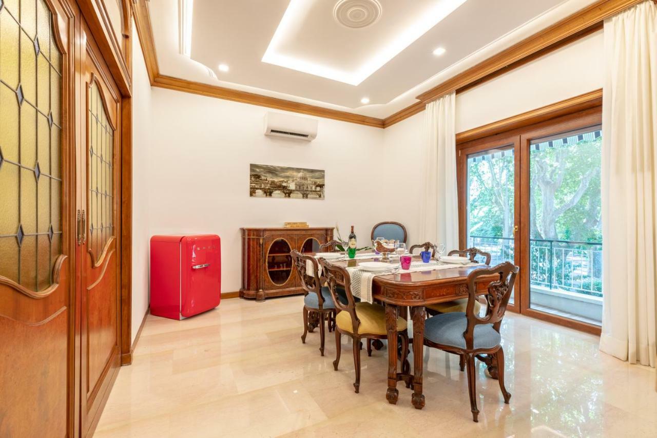 First Class Rome Apartments Екстер'єр фото