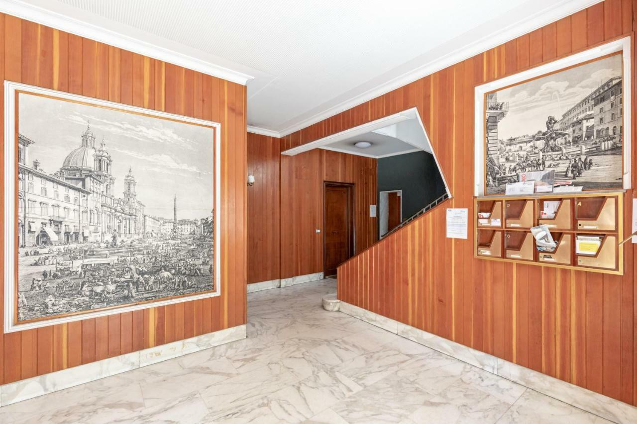 First Class Rome Apartments Екстер'єр фото