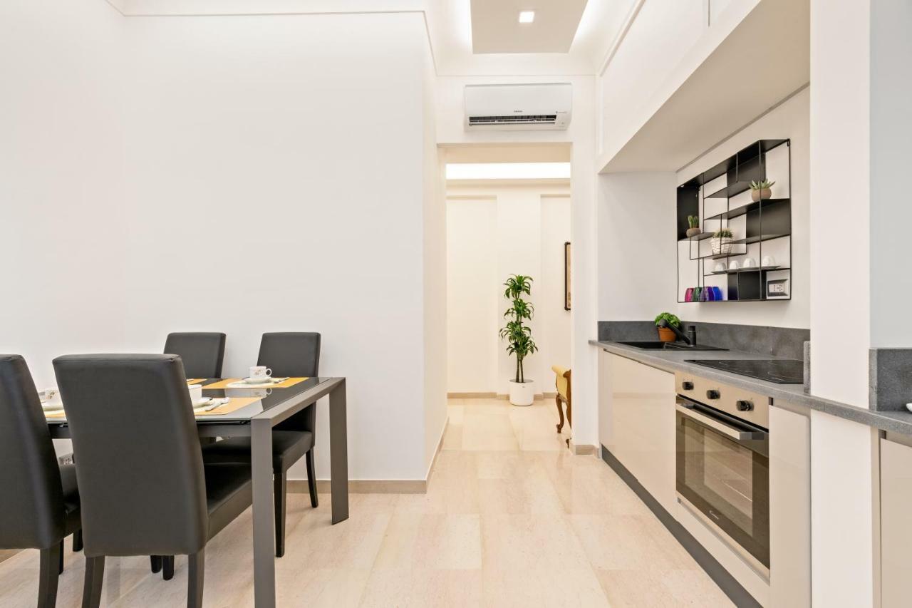 First Class Rome Apartments Екстер'єр фото