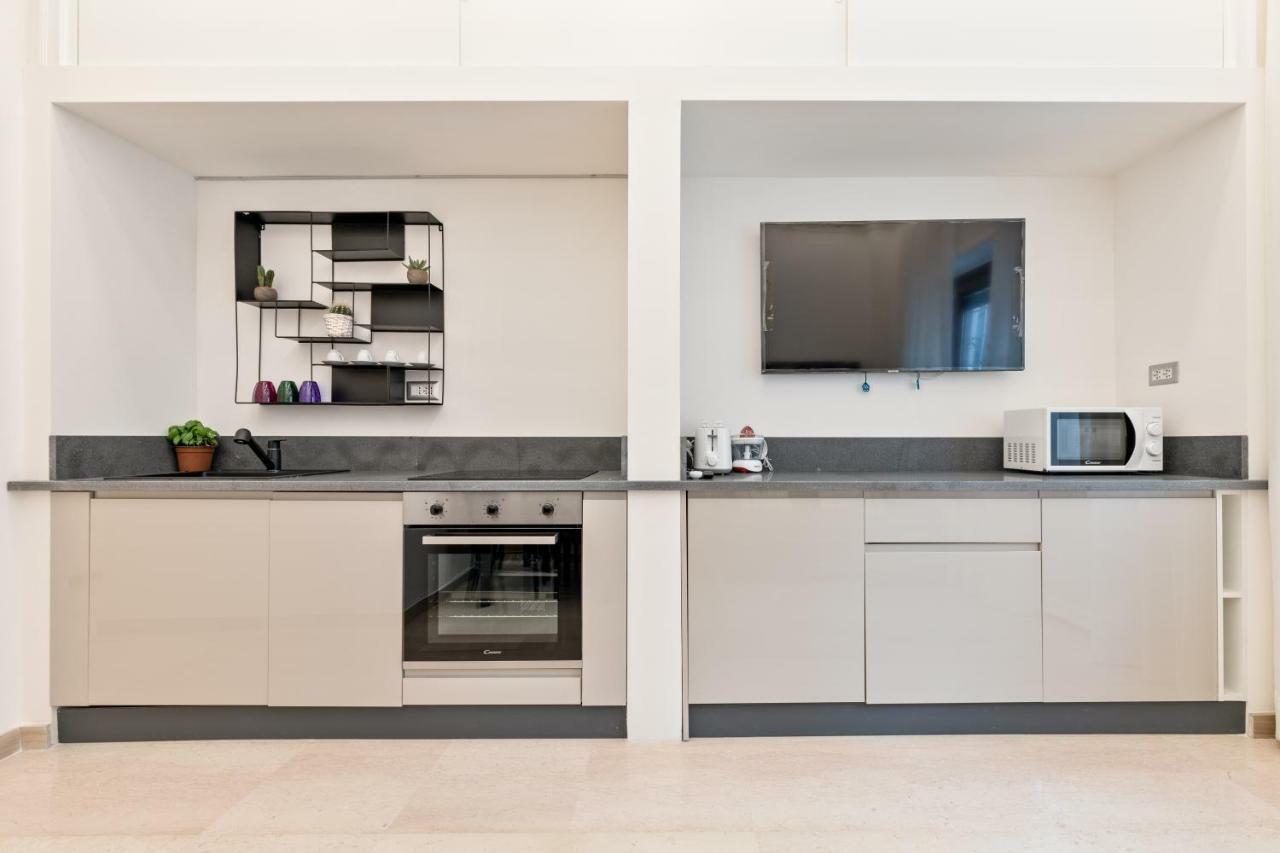 First Class Rome Apartments Екстер'єр фото