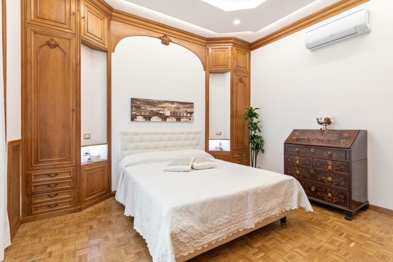 First Class Rome Apartments Екстер'єр фото